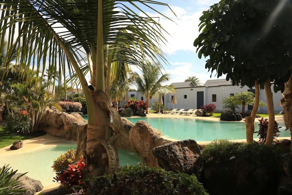 R2 Romantic Fantasia Dreams & Suites Hotel (Adults Only) Tarajalejo Eksteriør billede