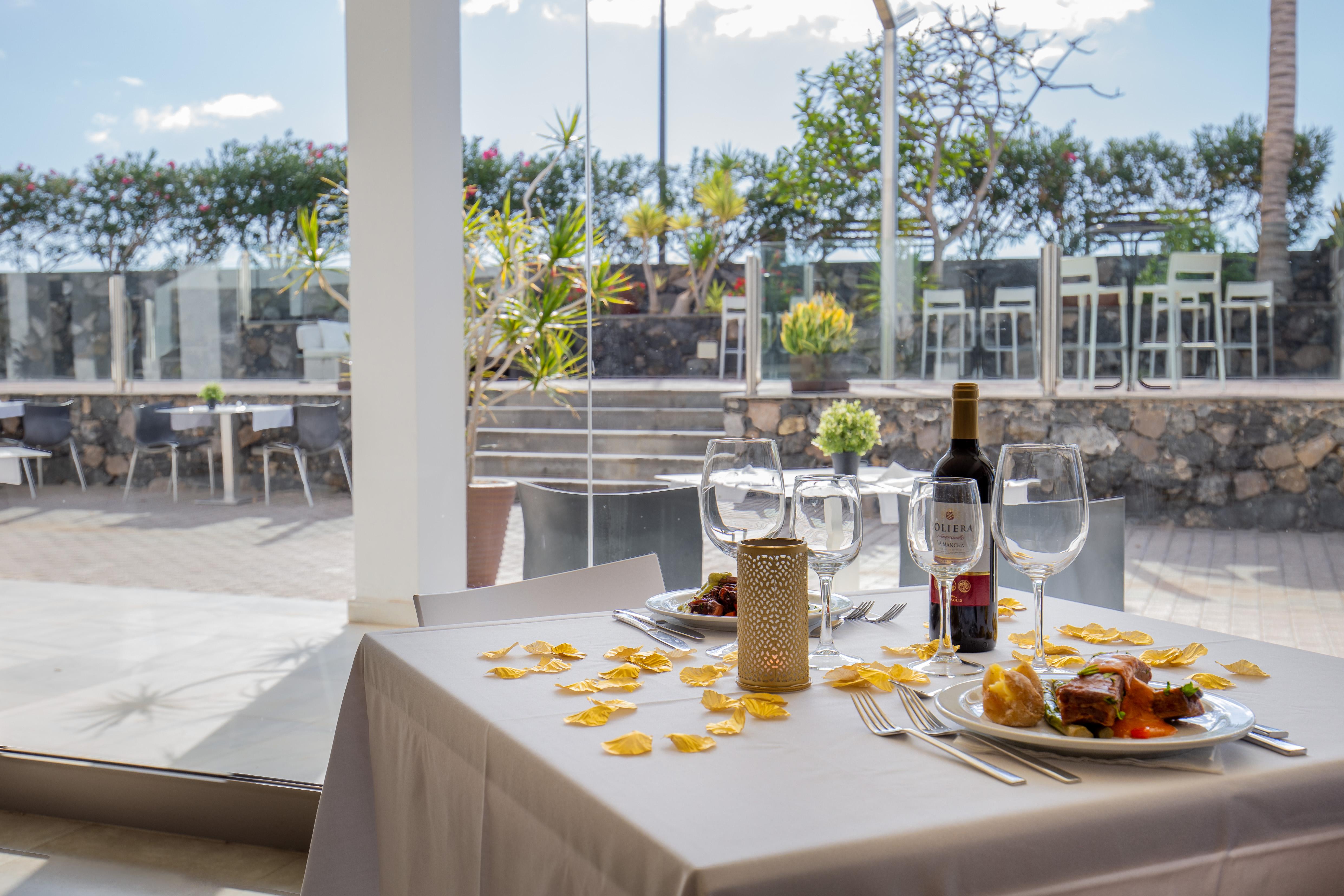 R2 Romantic Fantasia Dreams & Suites Hotel (Adults Only) Tarajalejo Eksteriør billede